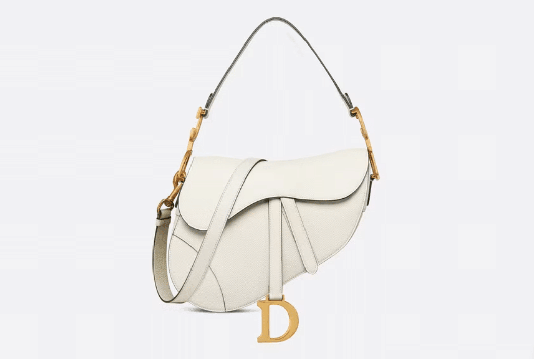 Dior Saddle Bag: The Epitome of Style and Elegance