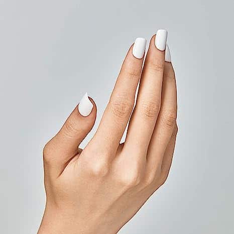 White Nails: Embrace Elegance and Simplicity